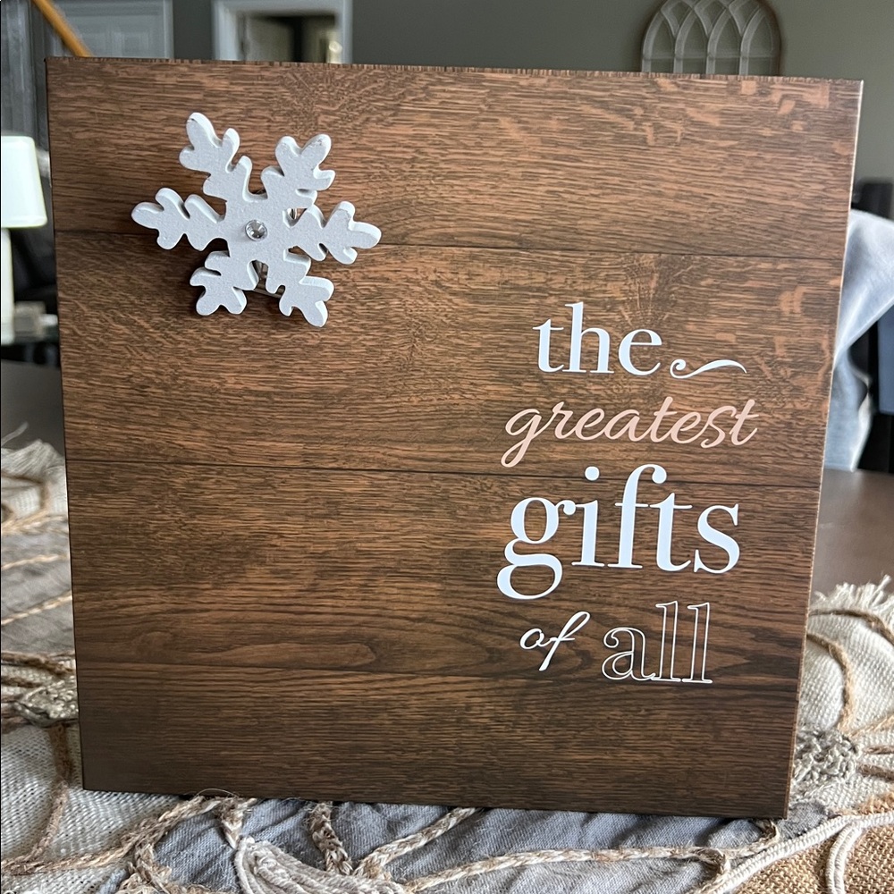 NWOT Sentiment Snowflake Clip Box Photo Frame